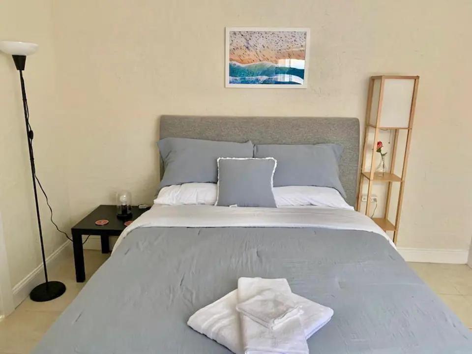 Private Rooms Close To Miami Airport - Free Parking - 01 Екстер'єр фото