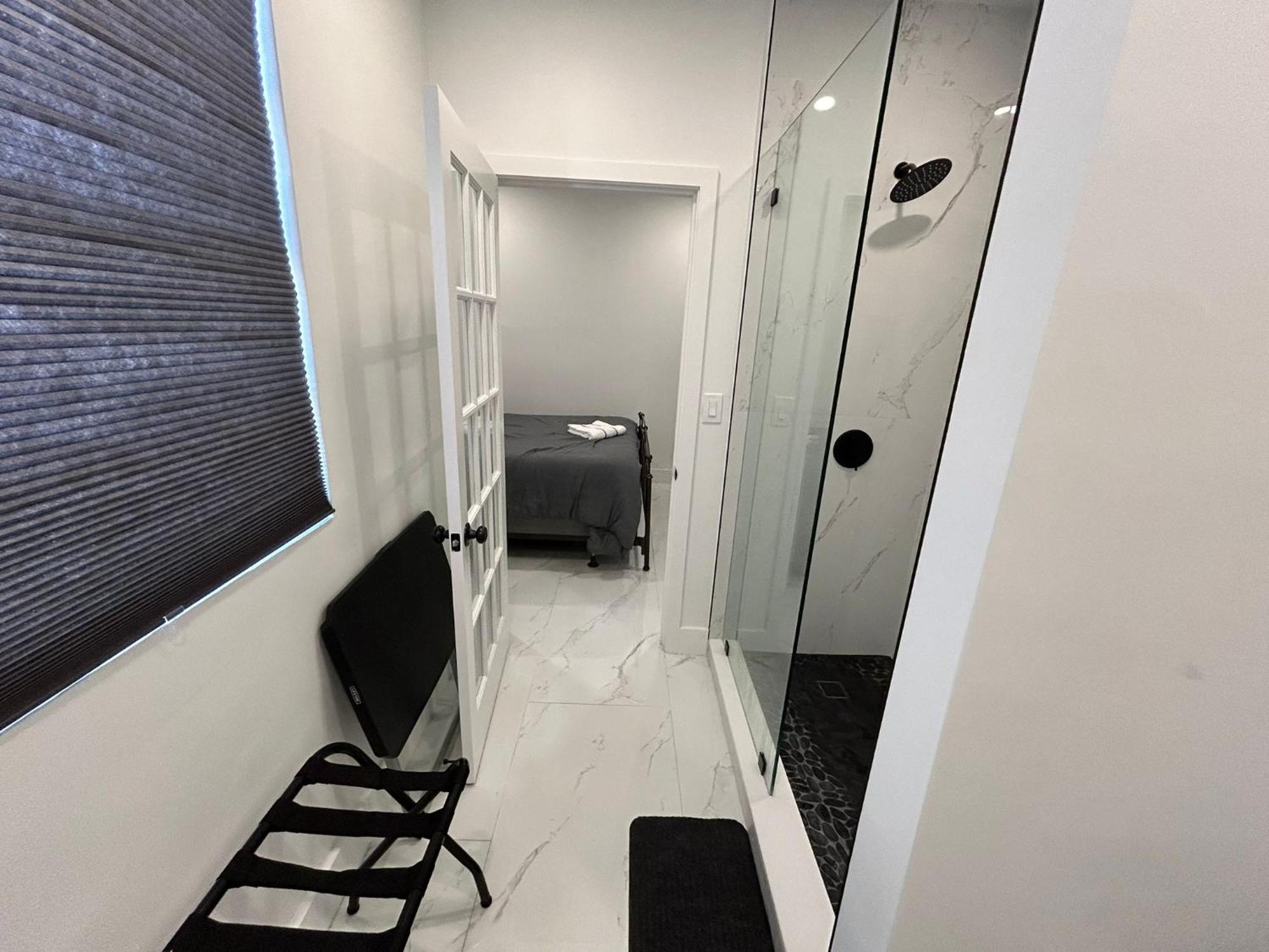 Private Rooms Close To Miami Airport - Free Parking - 01 Екстер'єр фото
